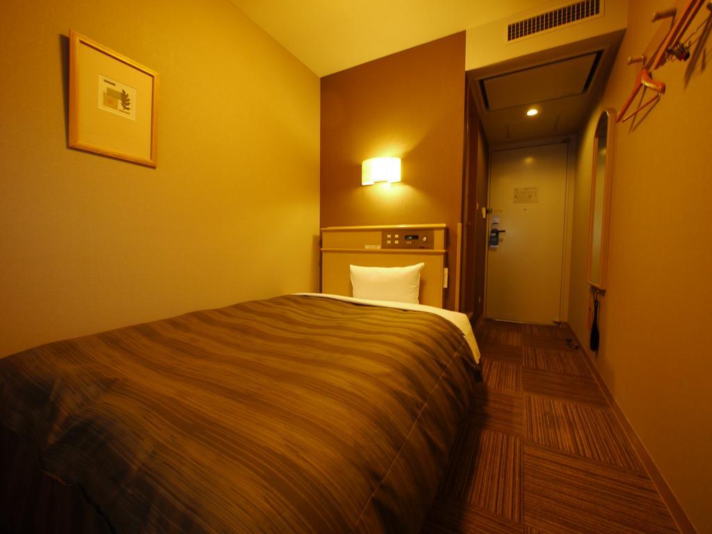 Hotel Route-Inn Hakata Ekiminami Fukuoka  Exteriör bild